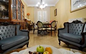 Saroco Square Luxury Apartment